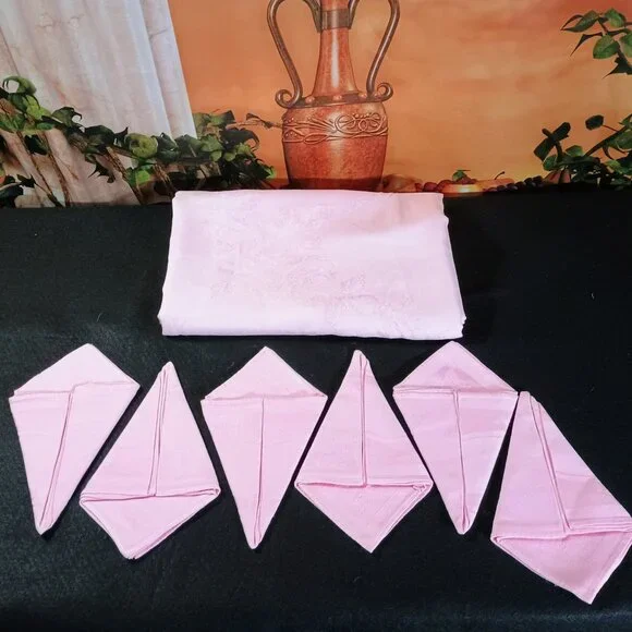 EUC: Vintage Damask Linen Blush Pink Tablecloth & 6 Napkins Dinining Set - Picture 3 of 4